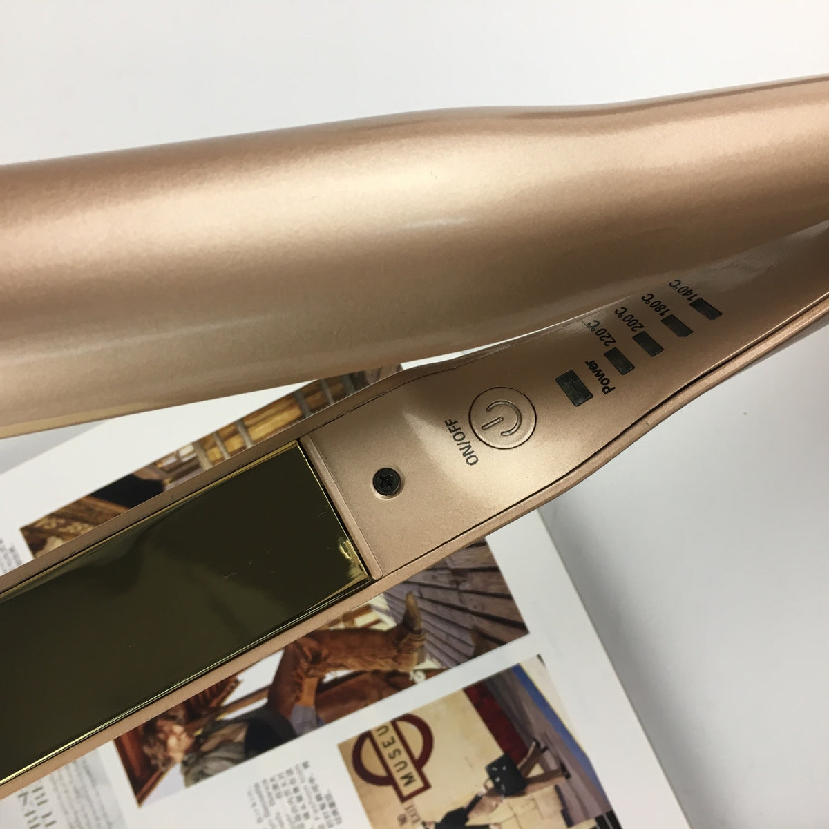 Gold Dual-Use Hair Straightener with 5 Heat Settings